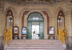 Budapest-Museum-Door